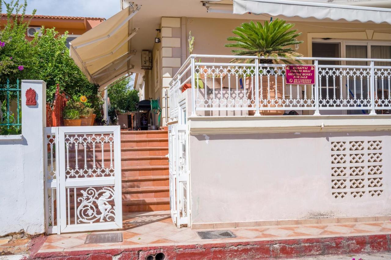 Lucky House Apartment Skala  Екстериор снимка