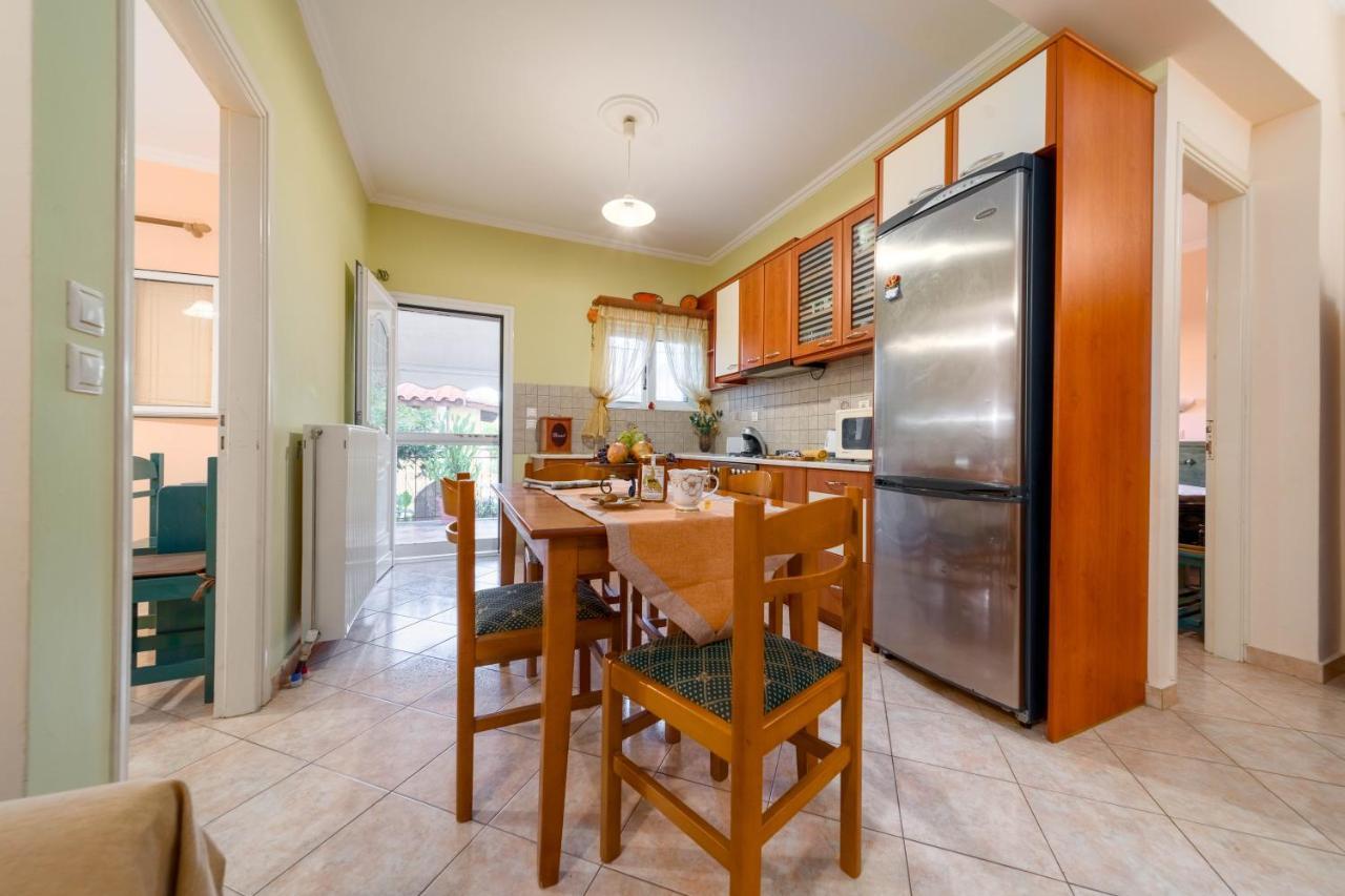 Lucky House Apartment Skala  Екстериор снимка